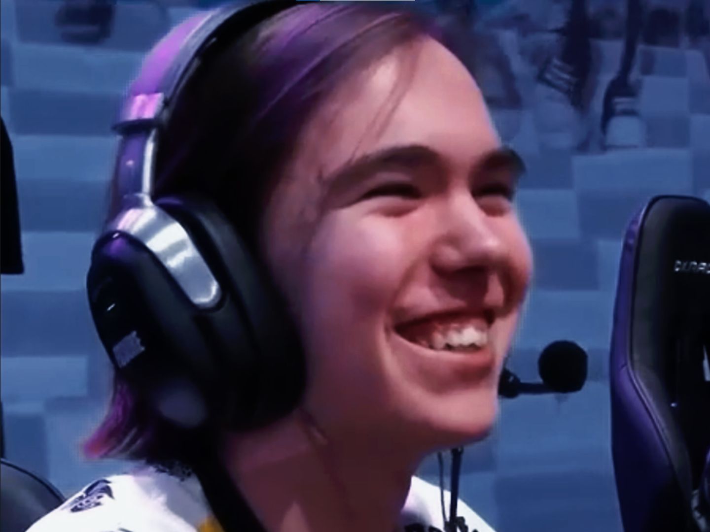 紧张感的独 紧张感的独