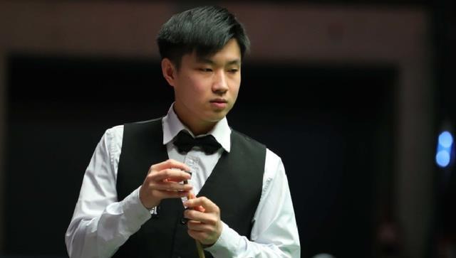 稳坐第一名 稳坐第一名