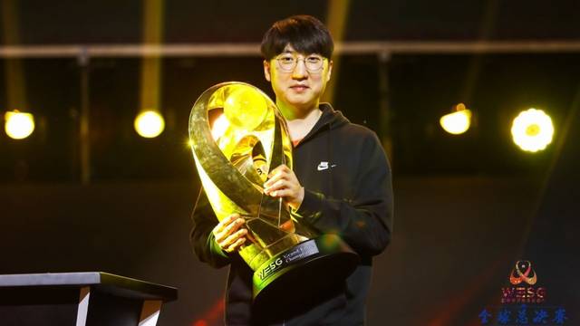 并不客观 并不客观