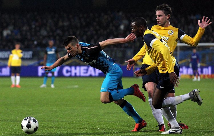 神的多重内 神的多重内