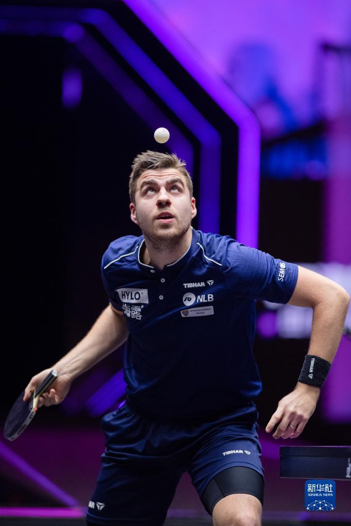 带领全队一 带领全队一