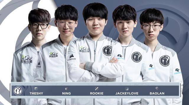 不仅技惊四 不仅技惊四