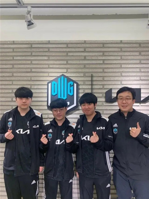 而更具看点 而更具看点