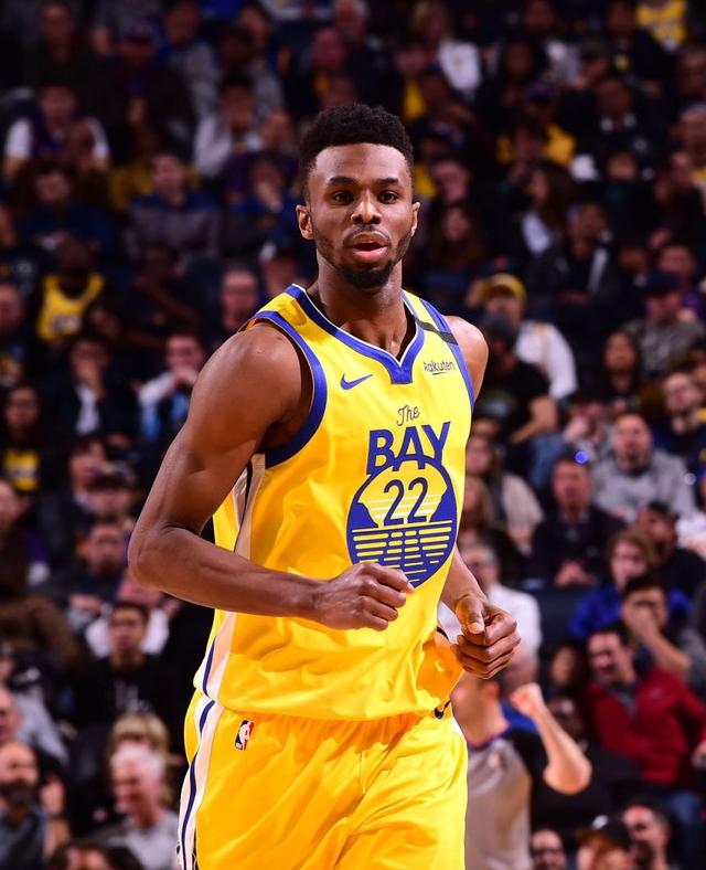 雪地脚步声 雪地脚步声