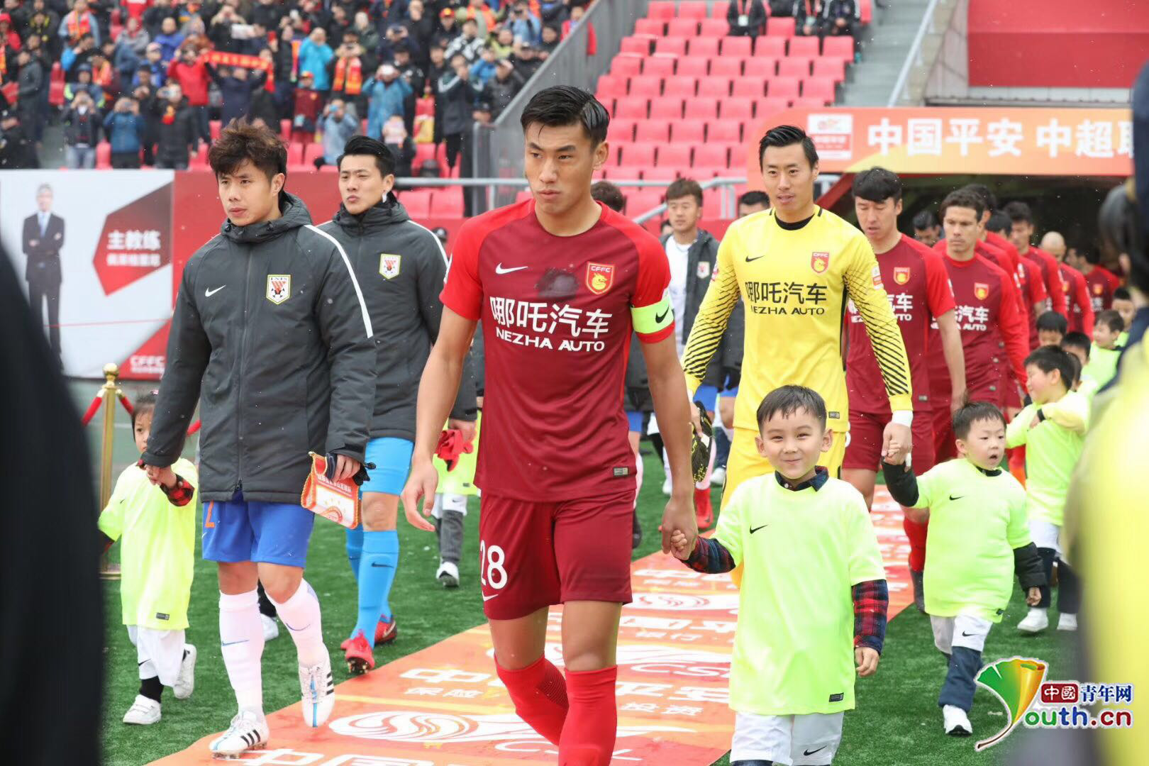 帮助队友站 帮助队友站